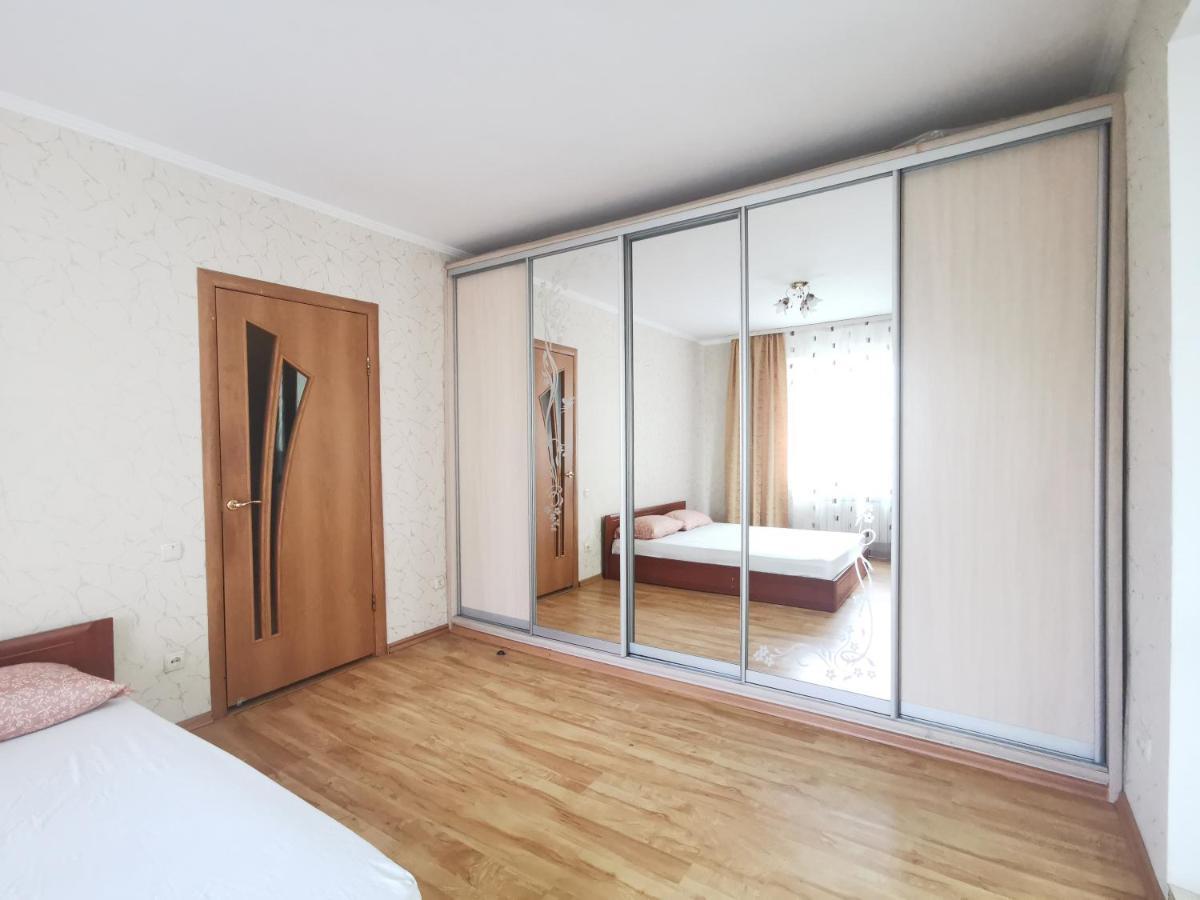 סומי Lavina Mall Apartments 4 מראה חיצוני תמונה